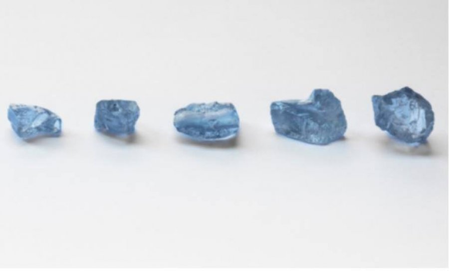 Afrikë/ E rrallë, gjenden pesë diamante blu