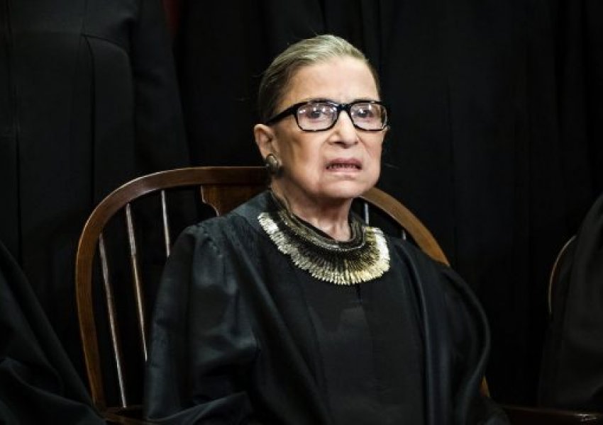 Vdes gjykatësja e Gjykatës Supreme të Shteteve të Bashkuara, Ruth Bader Ginsburg