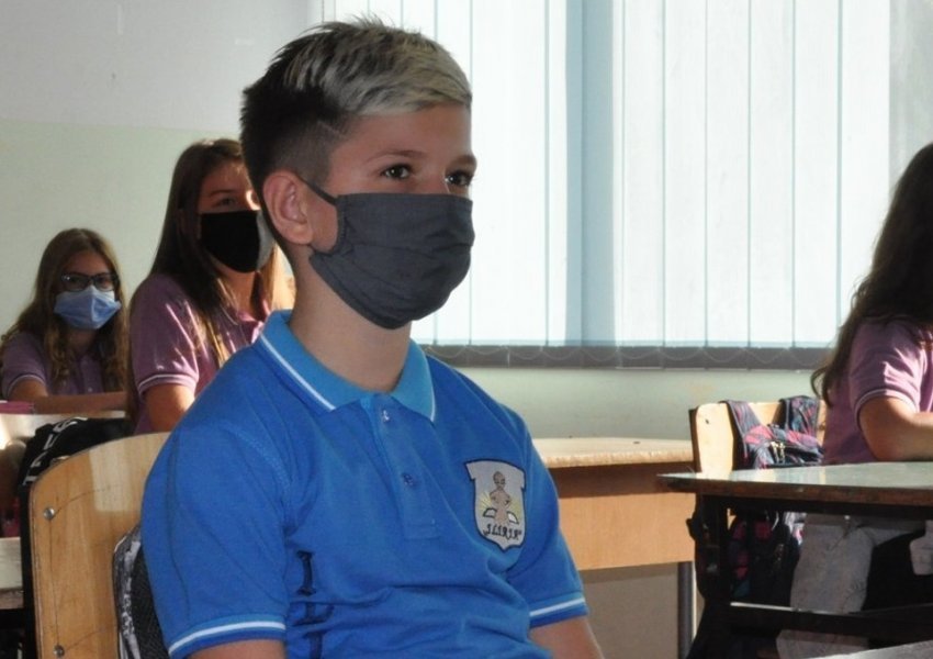 Nxënësit  e Kosovës po përdoren për të shtyrë agjenda të caktuara