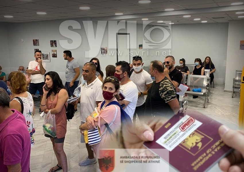 Tërheqja e pasaportave biometrike në Greqi/ Ambasada shqiptare jep njoftimin e rëndësishëm për emigrantët