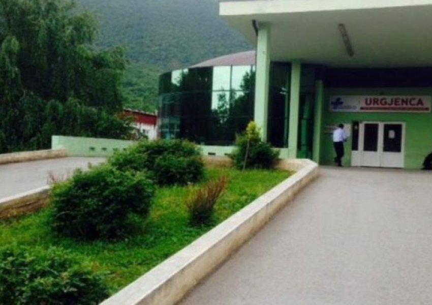 Në Spitalin e Pejës po trajtohen 16 pacientë me COVID-19, dy nga ta janë në gjendje të rëndë