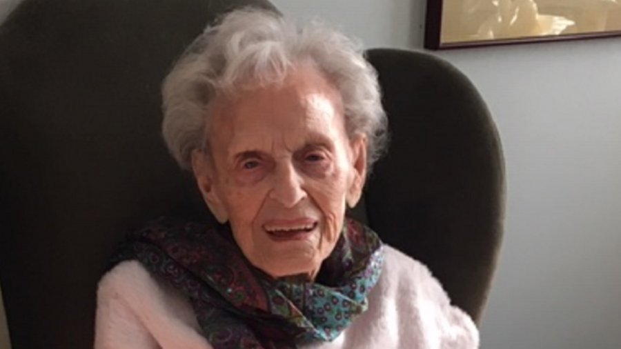Dikur i mbijetoi gripit spanjoll, tani 102 vjeçarja mposhti edhe Covid-19