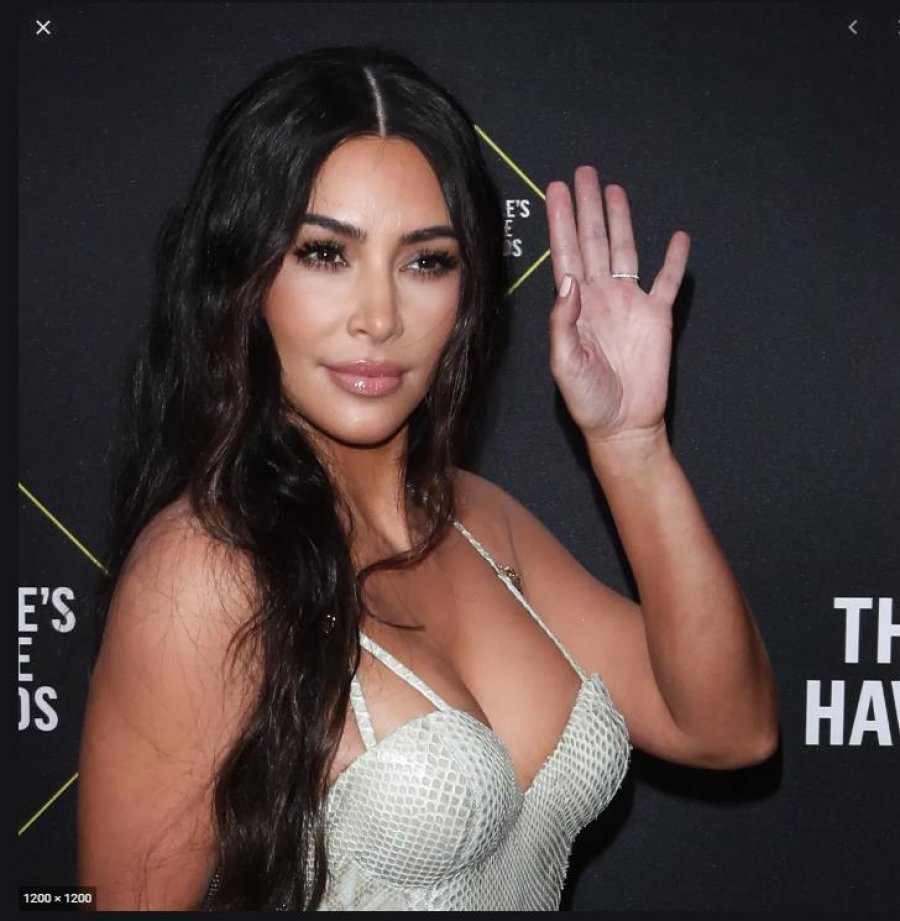 Kim Kardashian vjen si një ‘Rapunzel’ e kohëve moderne