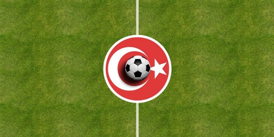 ZYRTARE/ Tjetër futbollist shqiptar transferohet në Turqi, kontratë 3-vjeçare!
