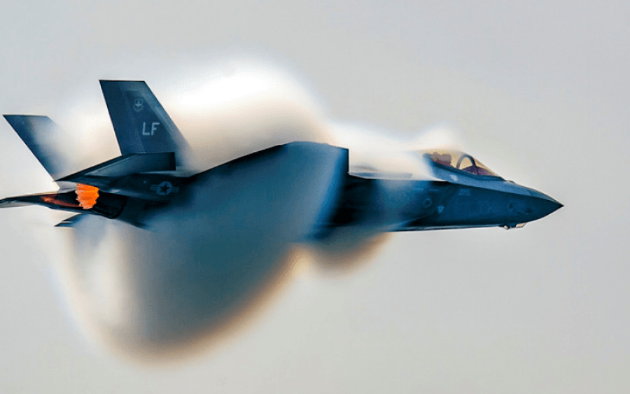 EBA drejtë armatosjes me avionë luftarak F-35 Amerikan