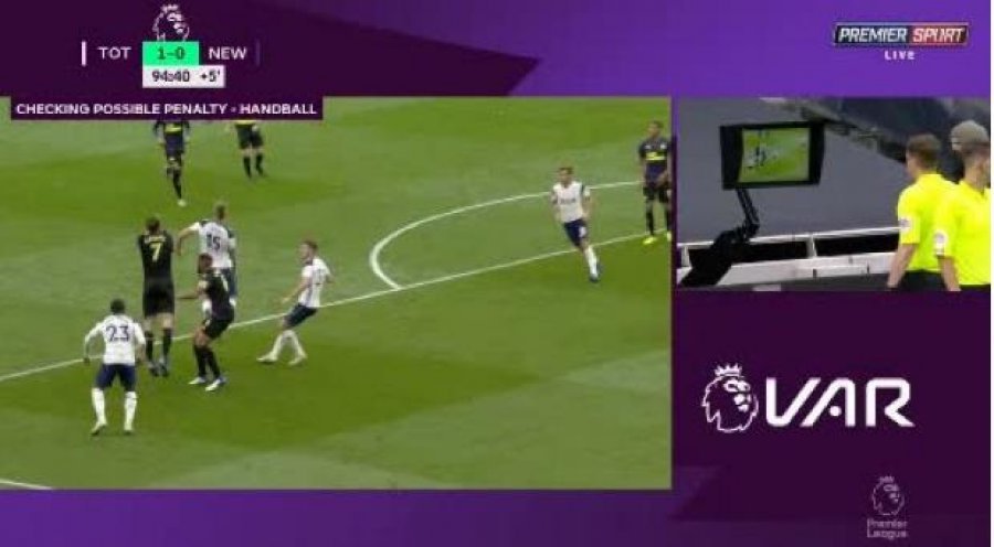 VIDEO/ VAR-i i heq nga duart fitoren Tottenhamit