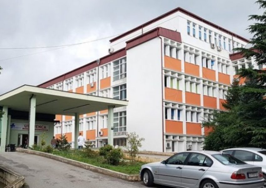 117 pacientë me Covid-19 po trajtohen në Spitalin e Pejës, 15 në gjendje të rëndë