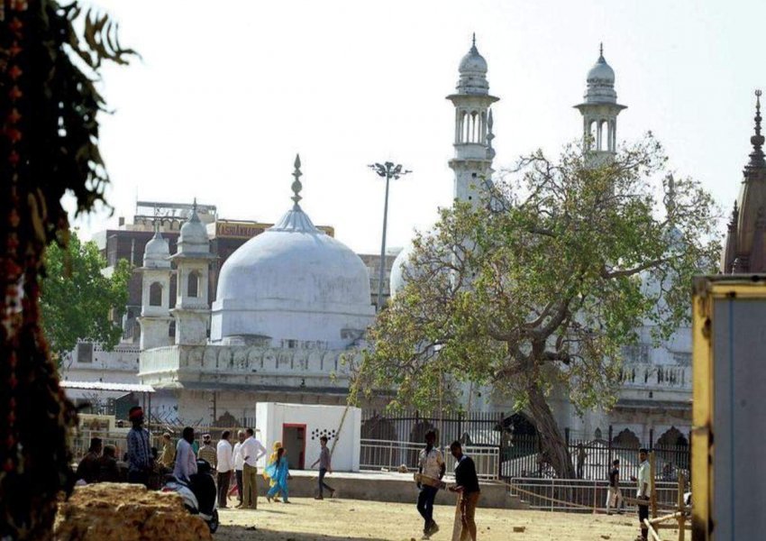 Shkatërrua xhaminë 30 vjet më parë/ India liron 32 personat e akuzuar për përfshirje në sulm