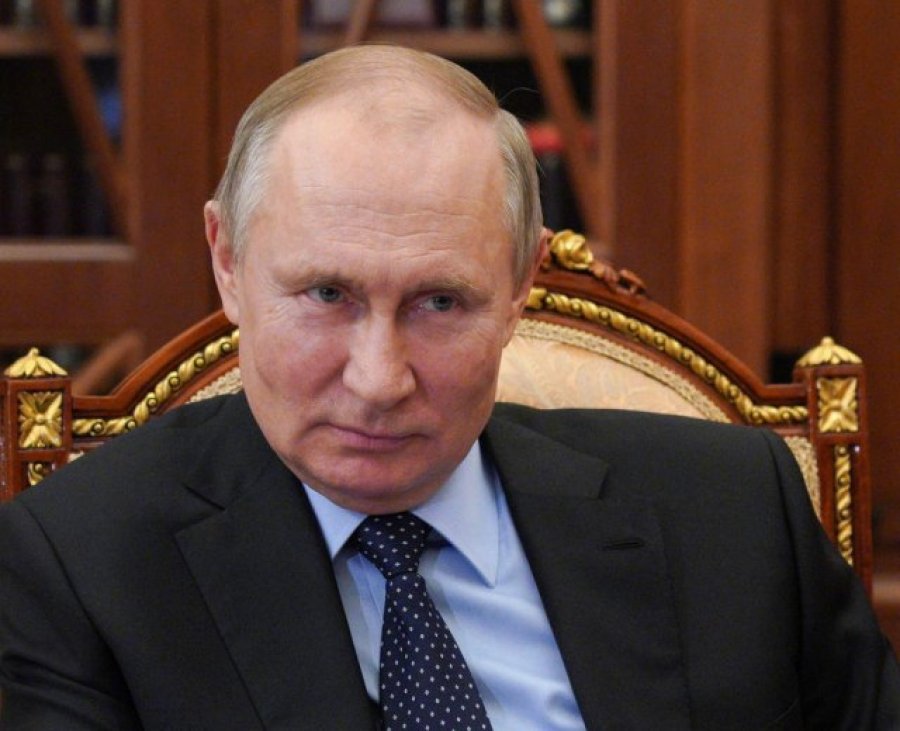 Putin harron të marrë dozën e dytë të vaksinës kundër koronavirusit