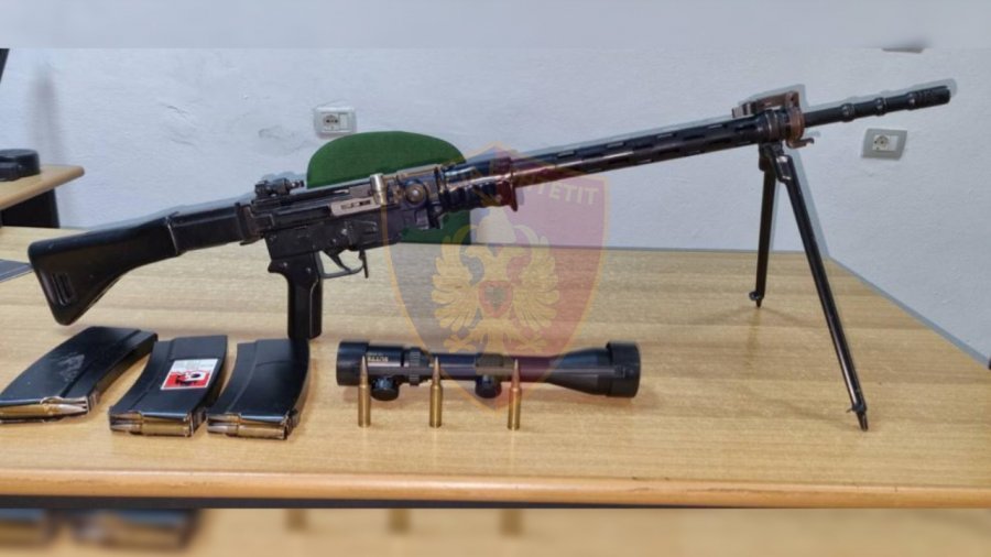 FOTO/ Sekuestrohet arma e fuqishme në Vlorë