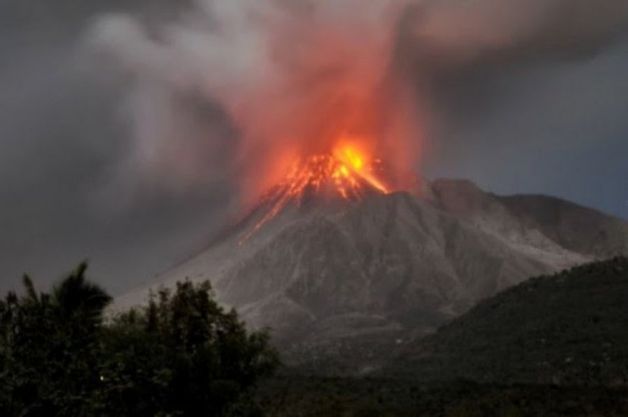 Vullkani në Karaibe, ekspertët paralajmërojnë shpërthime të tjera