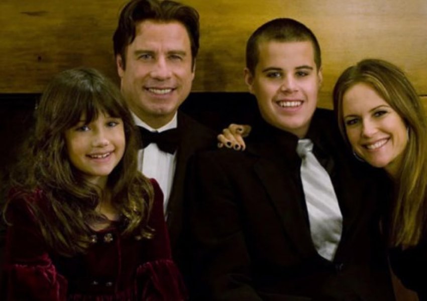 John Travolta kujton të birin e ndjerë me postimin prekës