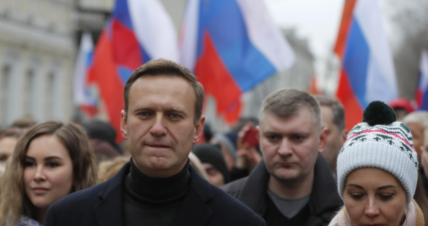 Bashkëshortja e Navalnyt: Nuk lejojnë që një mjek ta vizitojë, kurrë nuk e kam parë më të lodhur