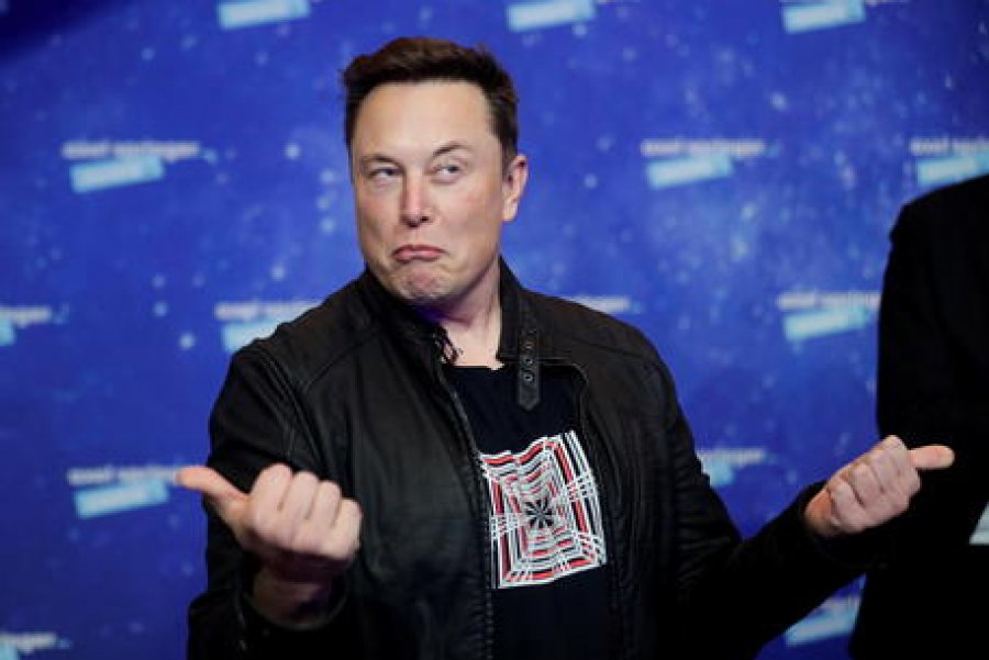 Elon Musk, çipi i parë në trurin e njeriut brenda vitit