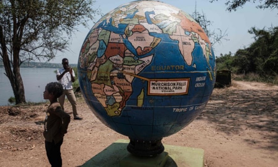 ‘Ne s’mund të pimë naftë’: Aktivistët dënojnë projektin e tubacionit në Afrikën Lindore