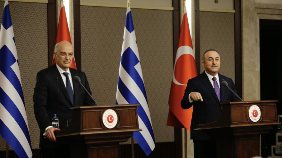 “Si guxon të vish këtu...”, përplasje mes ministrit të Greqisë e atij të Turqisë