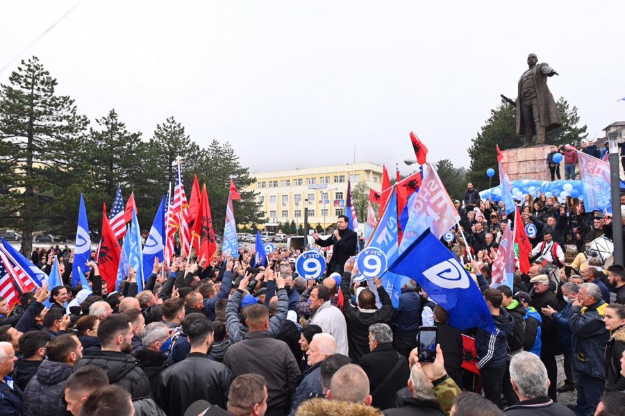 ‘Qeveria ime do jetë e të gjithë shqiptarëve’, Basha nga Tropoja: Votoni masivisht 9 për të ardhmen e fëmijëve tuaj
