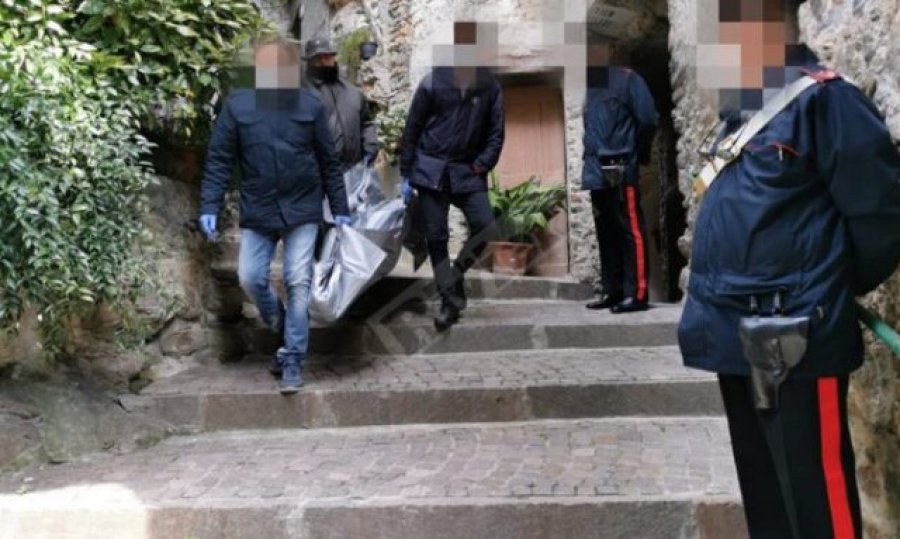 Çmendet 81-vjeçari në Itali, vret me thikë gruan dhe qenin, më pas fle gjumë