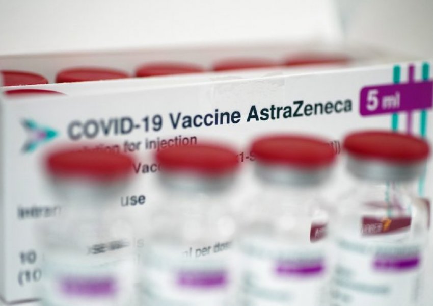 Mjeku suedez: Ne hedhim qindra doza të vaksinës AstraZeneca çdo ditë