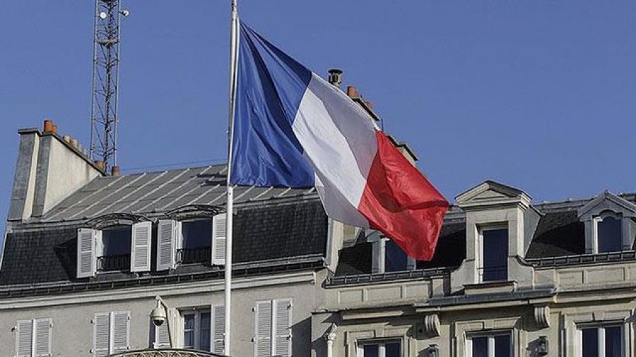 Çaktivizohet bomba 250 kilogramëshe në Francë
