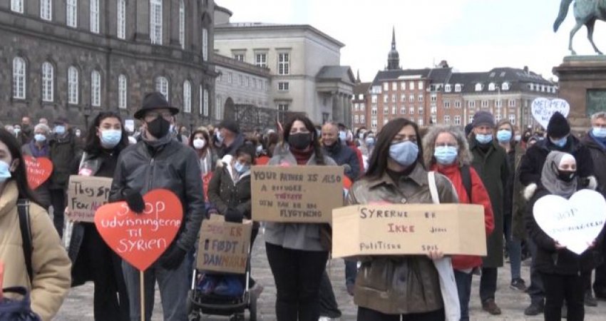 Danimarka kërkon riatdhesimin e sirianëve, protesta para parlamentit