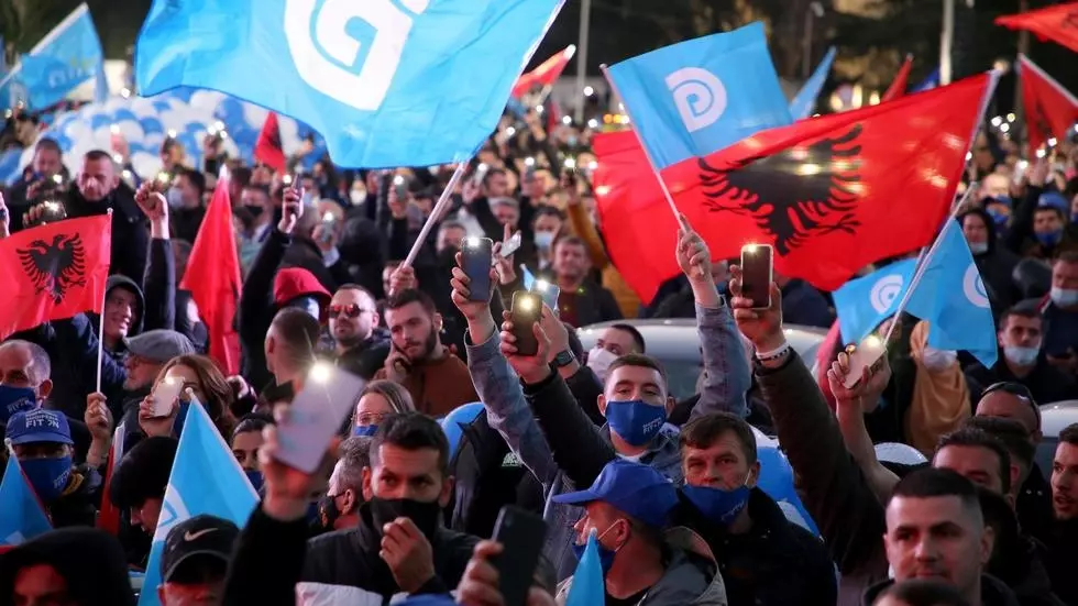 AFP: Shqipëria gati për të votuar pas një fushate të ashpër