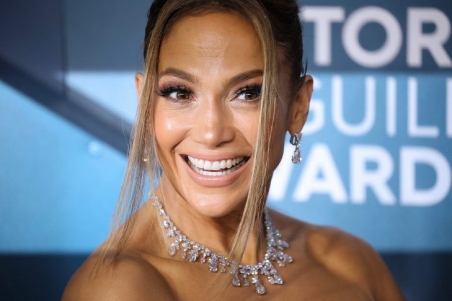 Ajo kishte 5 prej tyre: Cila unazë fejese e Jennifer Lopez është e preferuara juaj?