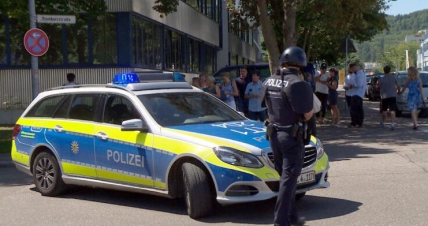 Tre të plagosur nga një sulm në Gjermani