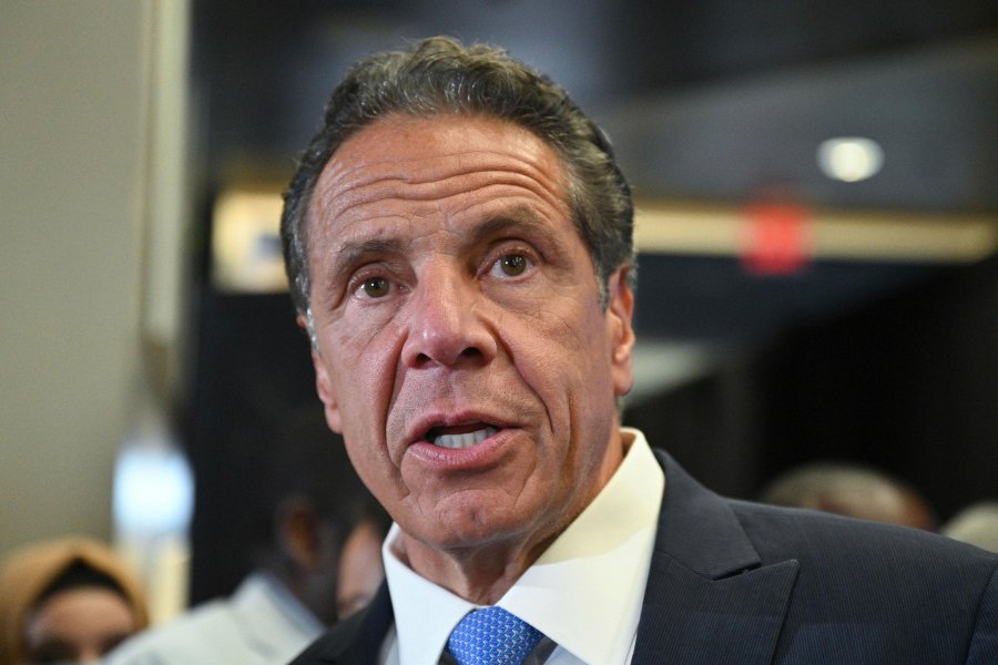 Guvernatori i Nju Jorkut akuzohet për ngacmime seksuale