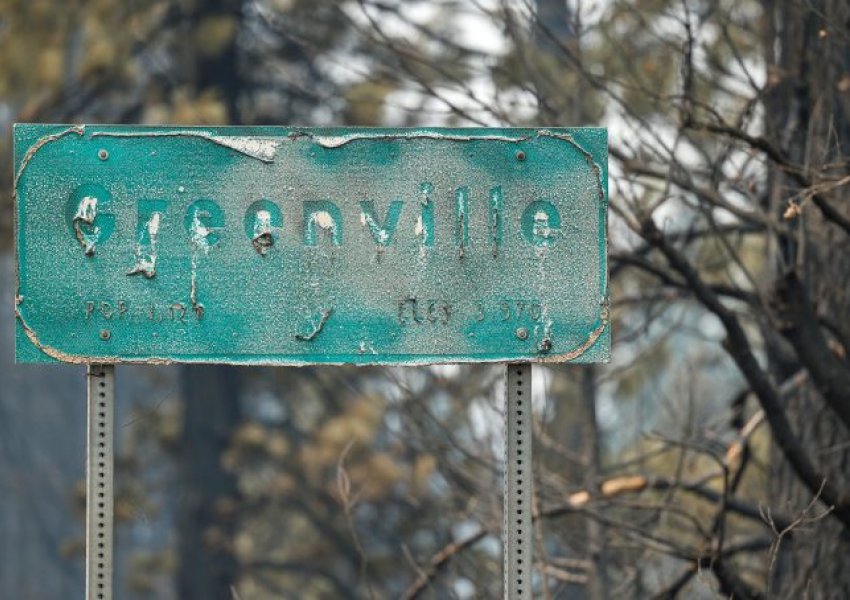 Zjarri Dixie shkatërron plotësisht qytetin Greenville në Kaliforni