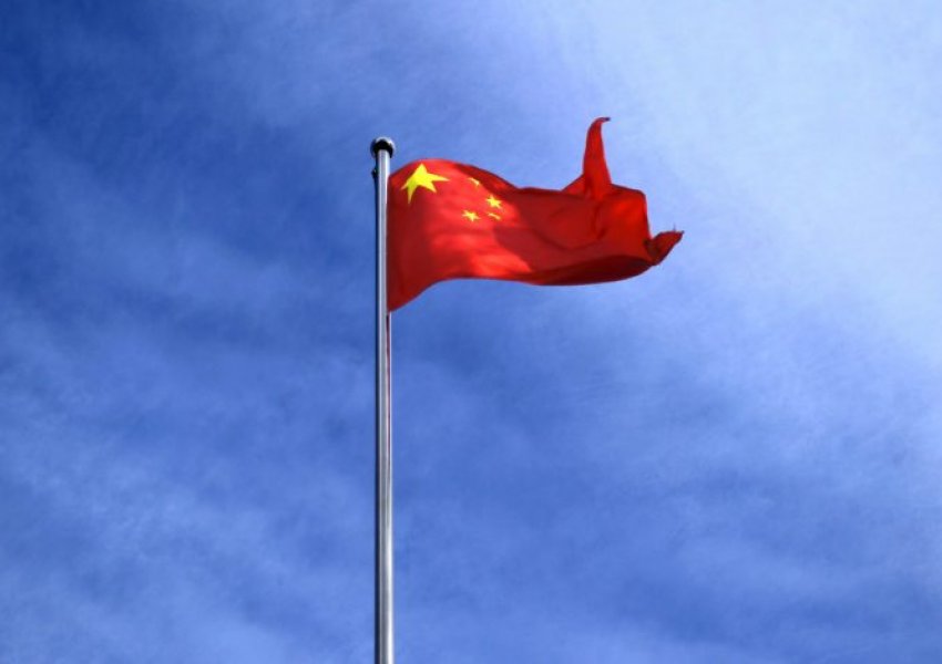 Kina dënon me gjobë 30 zyrtarë për mos reagimin ndaj përhapjes së infeksionit