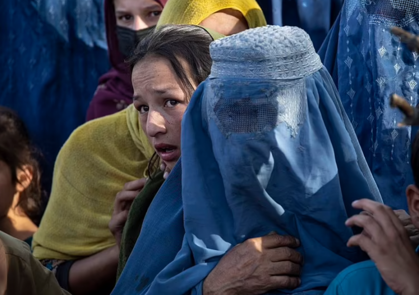 Vajzat 12-vjeçare një ‘plaçkë lufte’ për ushtarët talebanë