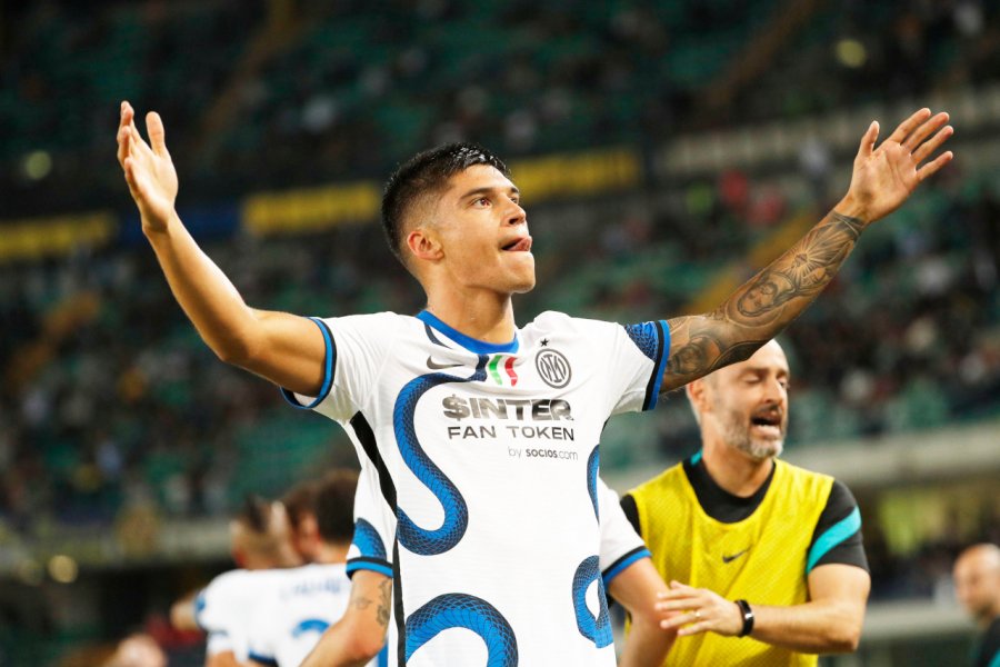Tifozët e Inter ëndërrojnë përsëri, Correa idhulli i ri