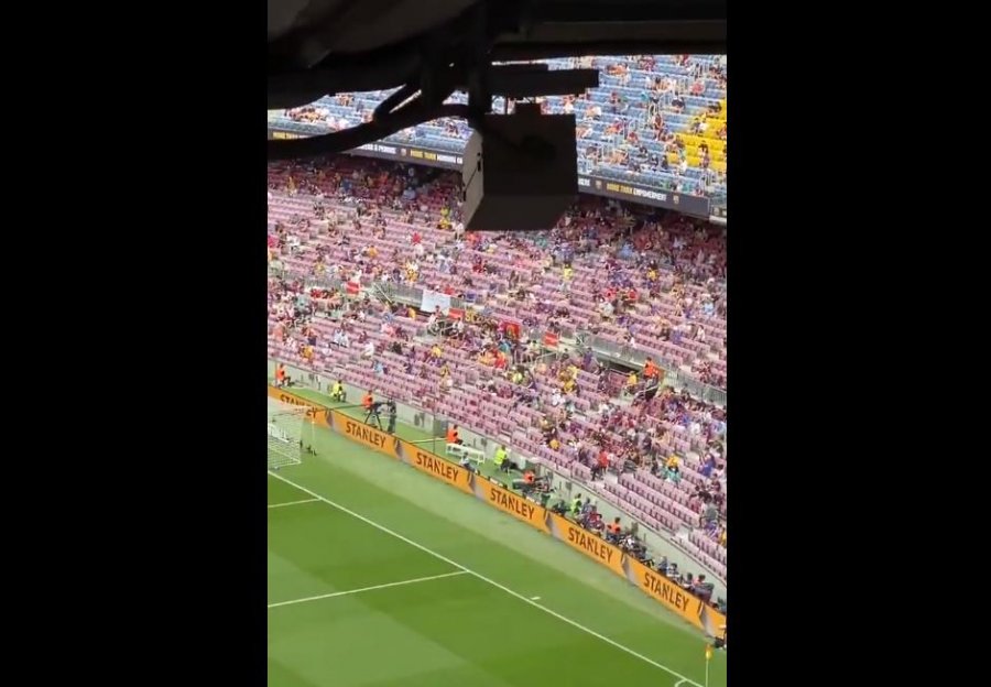 VIDEO/ Pritet debutimi i Messi-t, 'Camp Nou' shpërthen kundër PSG-së