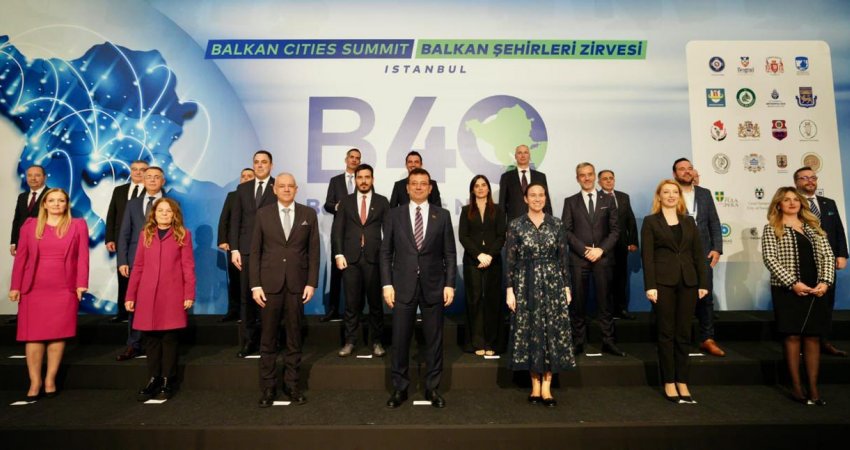 Stambolli nikoqir i Samitit të rrjeteve të Ballkanit, ku mori pjesë edhe Prishtina 