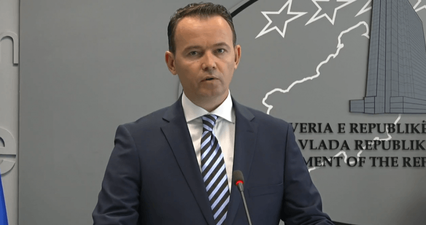 Ministri Faton Peci përshëndet aksionin e sotëm të Policisë së Kosovës