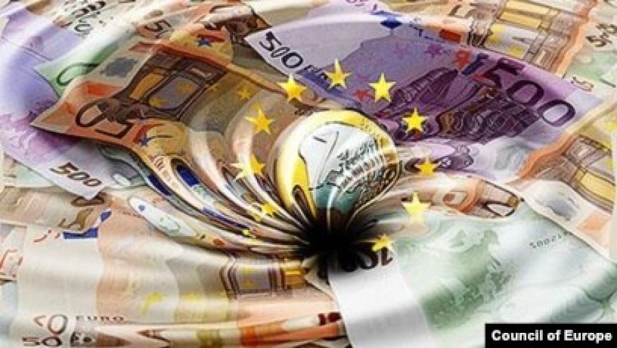 '1803 të arrestuar për ‘pastrim parash’/ Konfiskohen 67.5 mln euro, Europol zbulon mijëra transaksione të paligjshme