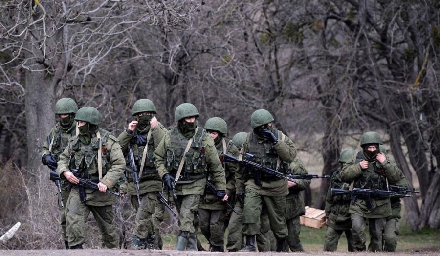 Paralajmërimi/ Rusia mund të sulmojë Ukrainën shumë shpejt, NATO vihet në lëvizje
