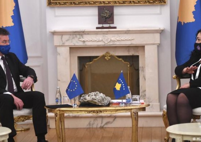 Ndalimi i vizitave zyrtare, BE: Serbia dhe Kosova t'i zbatojnë plotësisht marrëveshjet