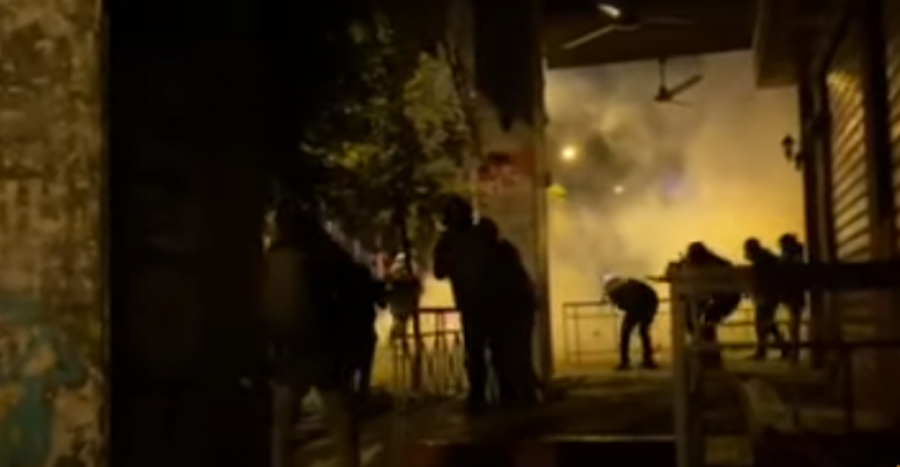VIDEO/ Athina në flakë, përkujtohet vdekja e 15-vjeçarit