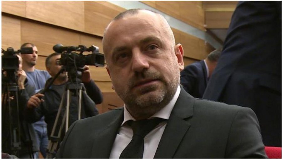 Kush është nënkryetari i partisë serbe në veriun e Kosovës, që u shpall non grata
