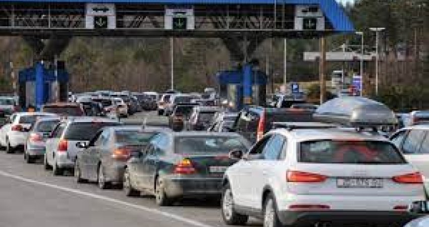 Përditësohen të dhënat, sa po presin mërgimtarët për të hyrë në Kosovë?