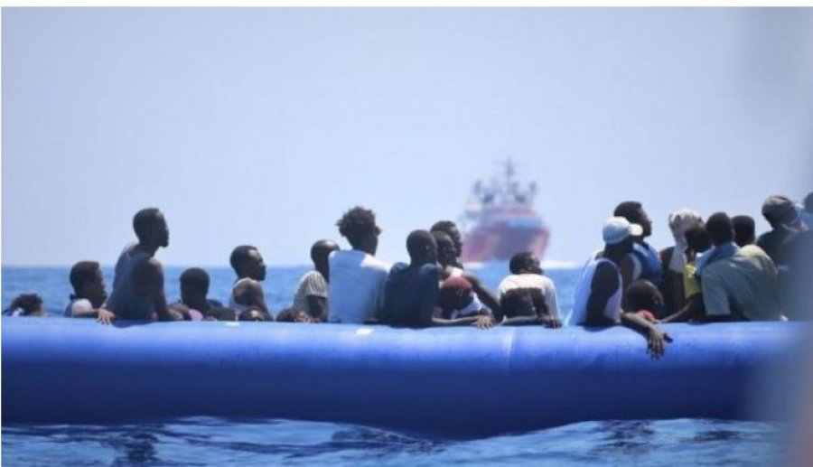 Përmbyset varka në brigjet greke, mbi 50 emigrantë të zhdukur