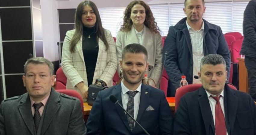 Përçahet LDK në Malishevë, shkarkohen tre asamblistë