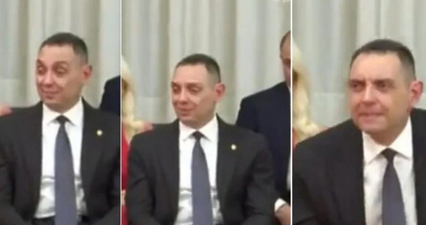 Situatë qesharake: Vulini flet me veten gjatë fjalimit të Vucicit, dukej sikur po e imitonte atë