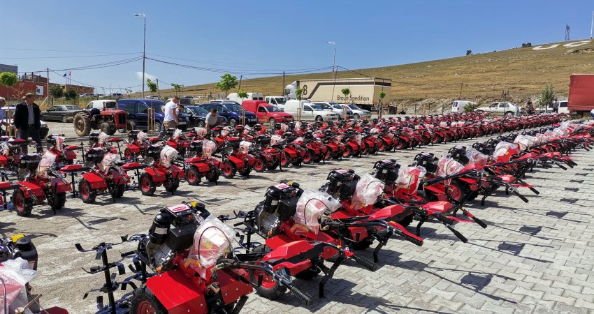 Komuna e Malishevës ndihmon 150 bujq me motokultivator