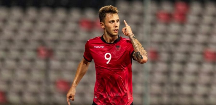 Giacomo Vrioni e nis mbarë në Austri, debuton me dy gola