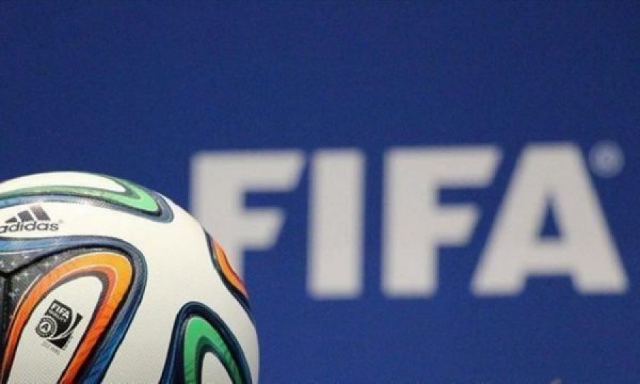 FIFA: Sondazhi tregon se tifozët duan një ‘Kupë Bote’ çdo dy vjet