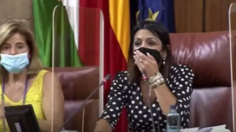 'Do shkriheni' së qeshuri/ Spanjë, situatë kaotike për shkak të miut në parlament