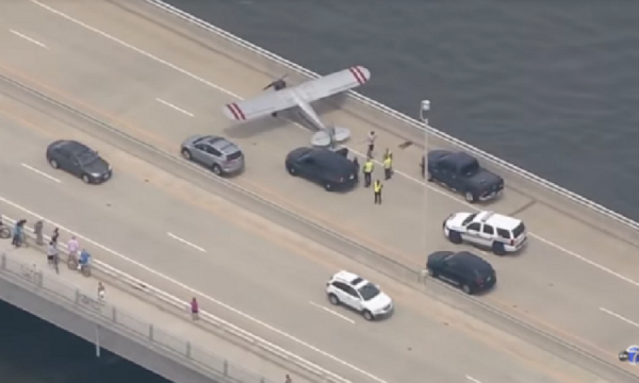 VIDEO/ Piloti adoleshent ul avionin mbi urë, pamjet nga manovrimi perfekt